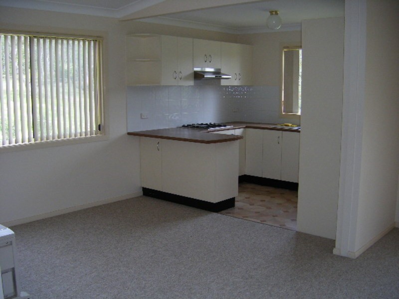 6 Creek Street, Portland NSW 2847