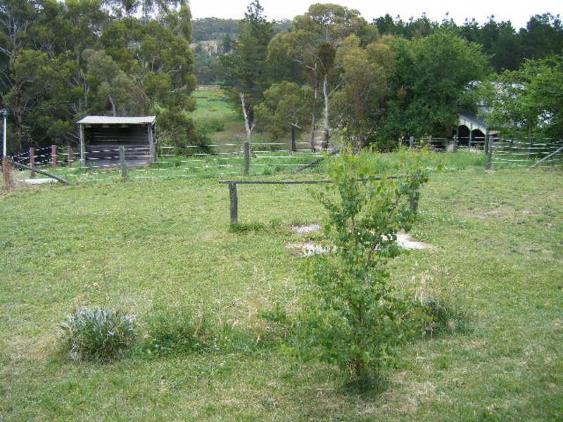 6 Creek Street, Portland NSW 2847
