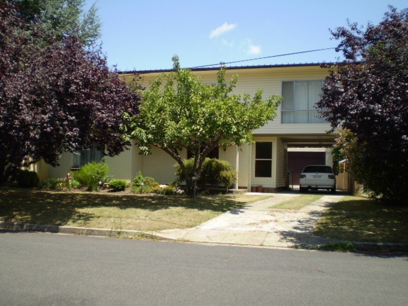 14 Hay Street, Lithgow NSW 2790