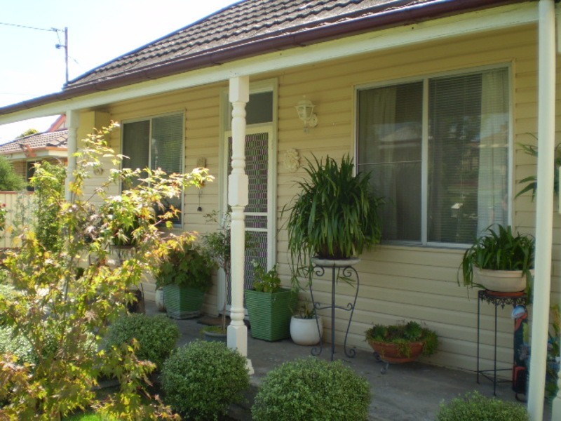 12 Bate Street, Portland NSW 2847