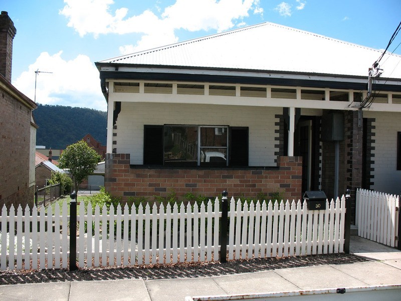 30 Lett Street, Lithgow NSW 2790