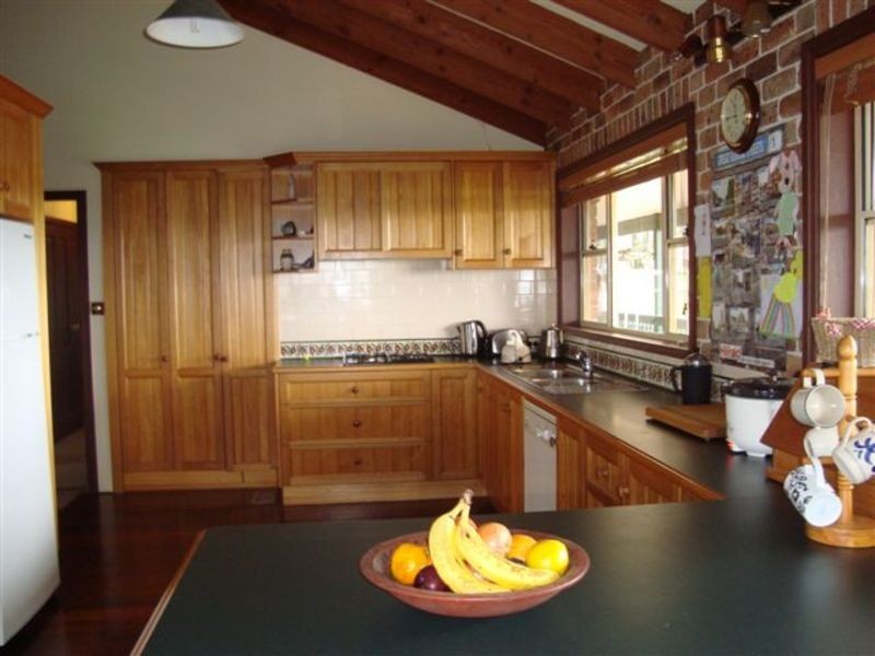 829 Jenolan Caves Road, Lowther NSW 2790