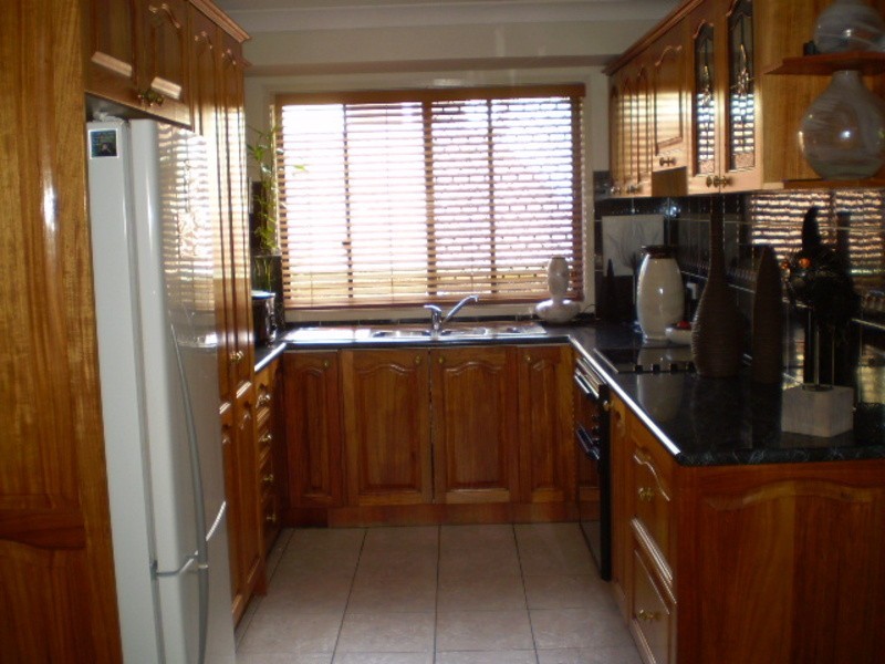 9 Hill Range Crescent, Lithgow NSW 2790
