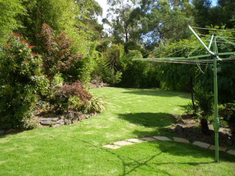 9 Hill Range Crescent, Lithgow NSW 2790