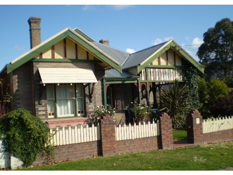 22 Waratah Street, Lithgow NSW 2790