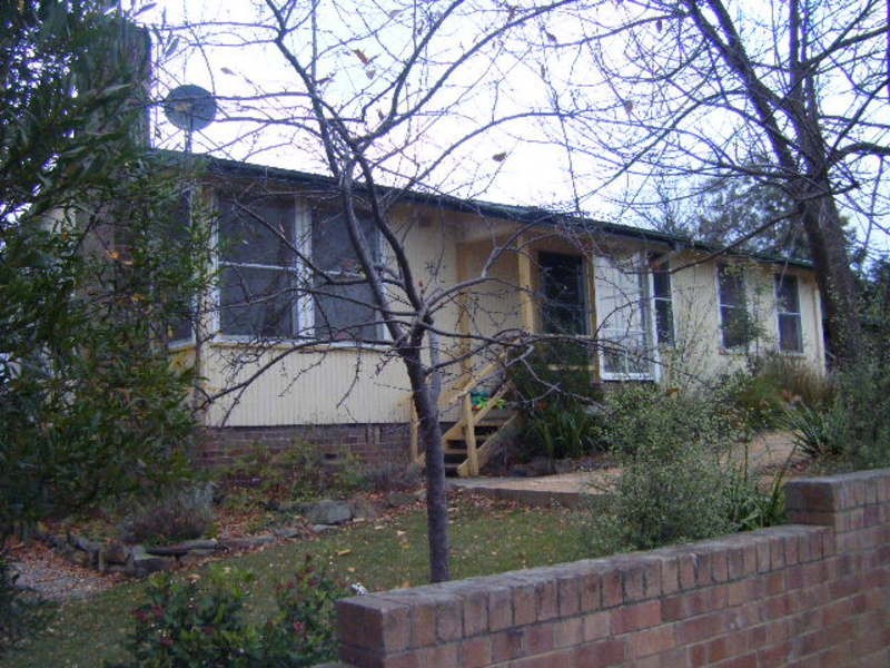 22 Finlay Avenue, Lithgow NSW 2790