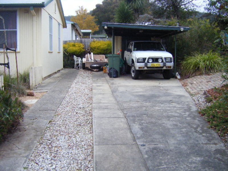 22 Finlay Avenue, Lithgow NSW 2790