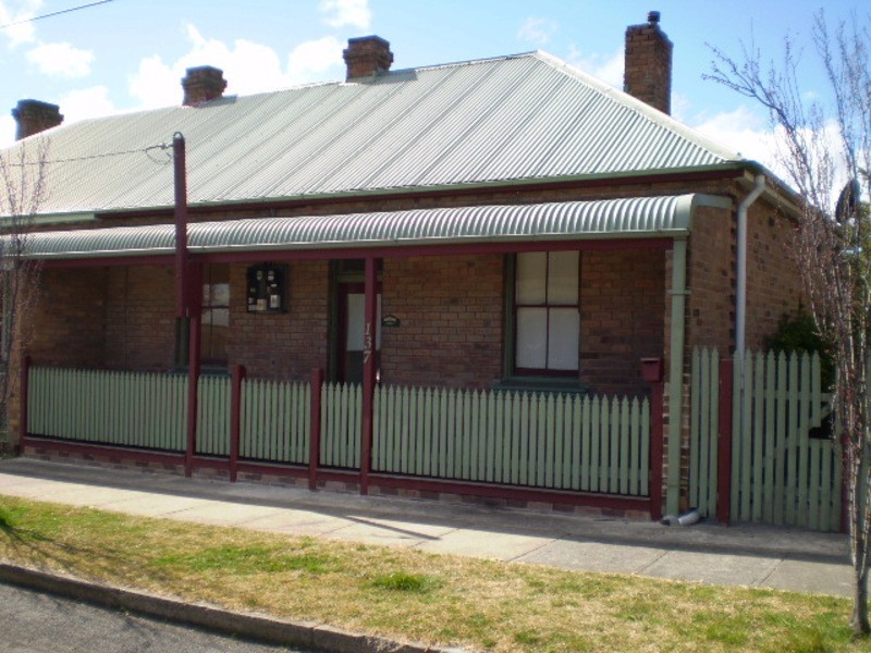 137 Hassans Walls Road, Lithgow NSW 2790