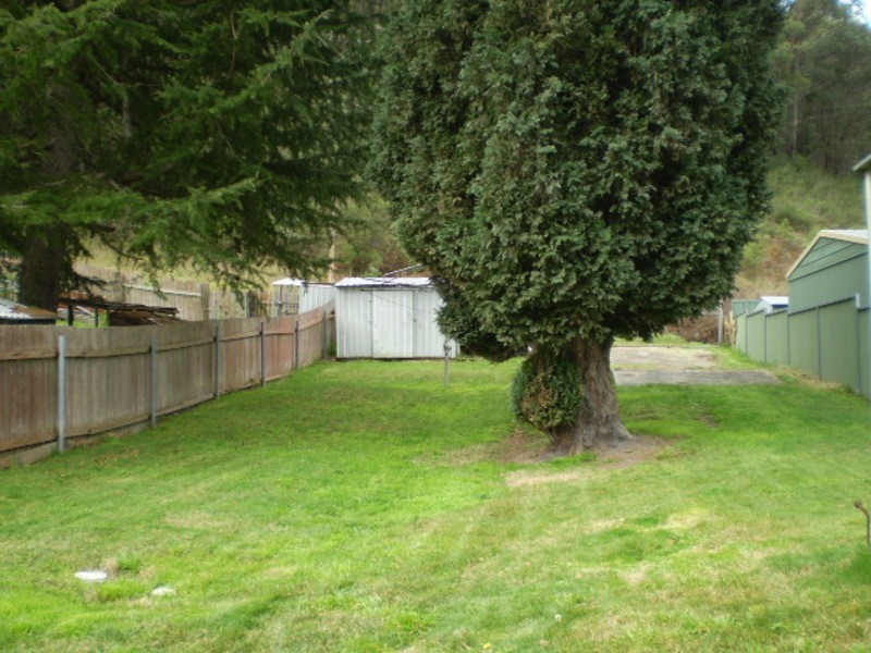 27 Ramsay Street, Lithgow NSW 2790