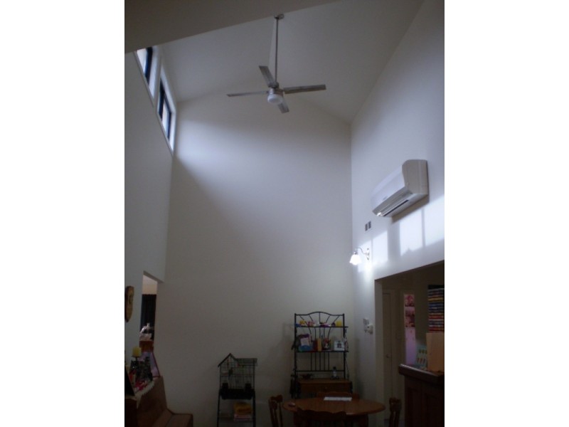 4 Claret Ash Avenue, Lithgow NSW 2790