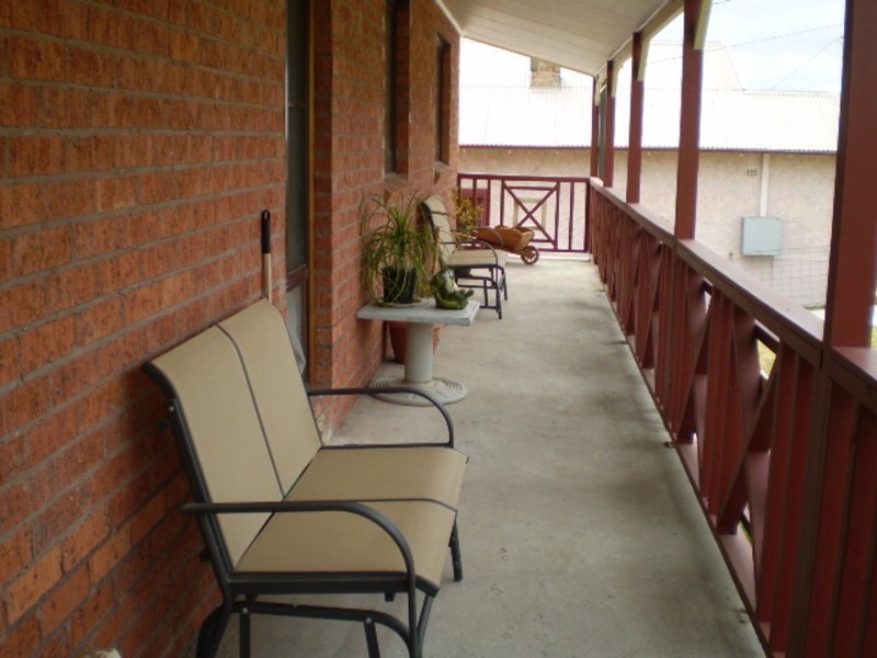 8 Green Street, Portland NSW 2847