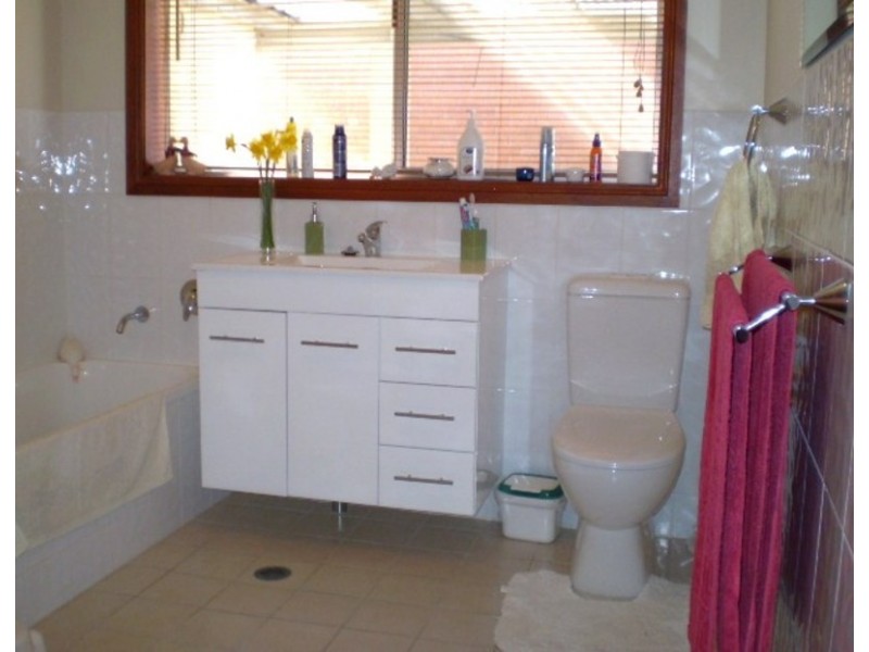 48 Enfield Avenue, Lithgow NSW 2790