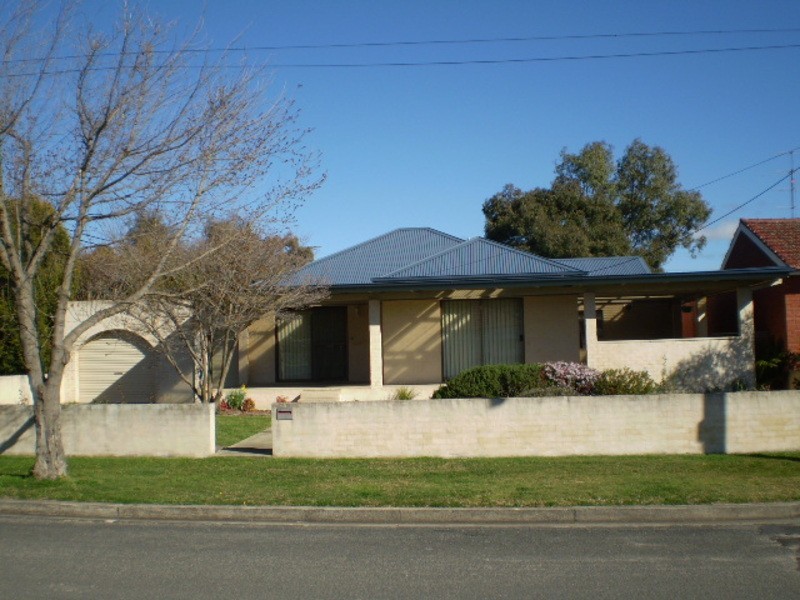 48 Enfield Avenue, Lithgow NSW 2790