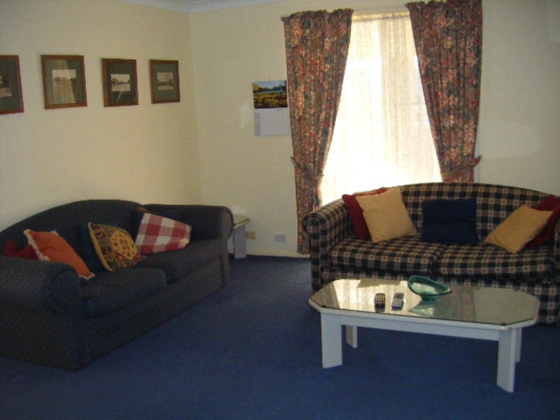 11 Oxley Street, Wallerawang NSW 2845