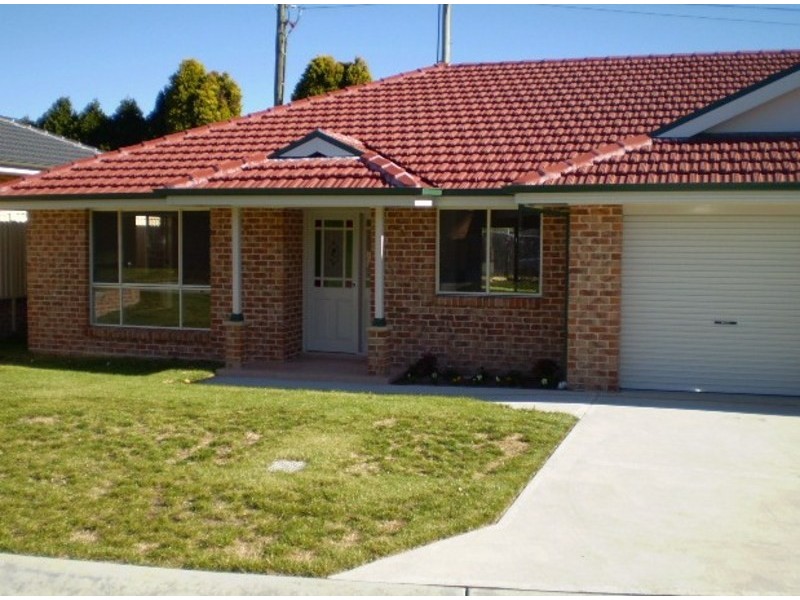 3 Barracks Place, Lithgow NSW 2790