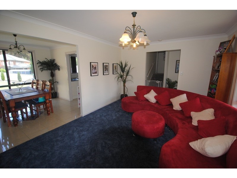8 Amber Grove, Lithgow NSW 2790