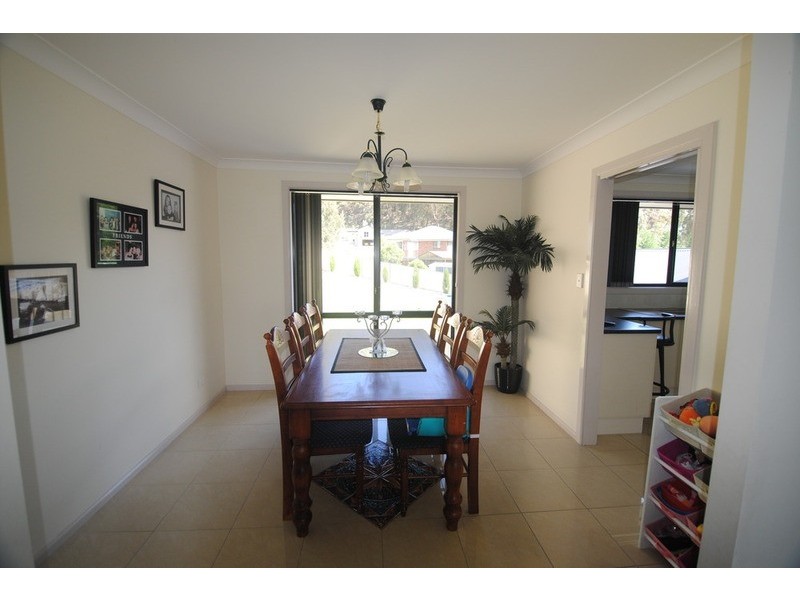 8 Amber Grove, Lithgow NSW 2790