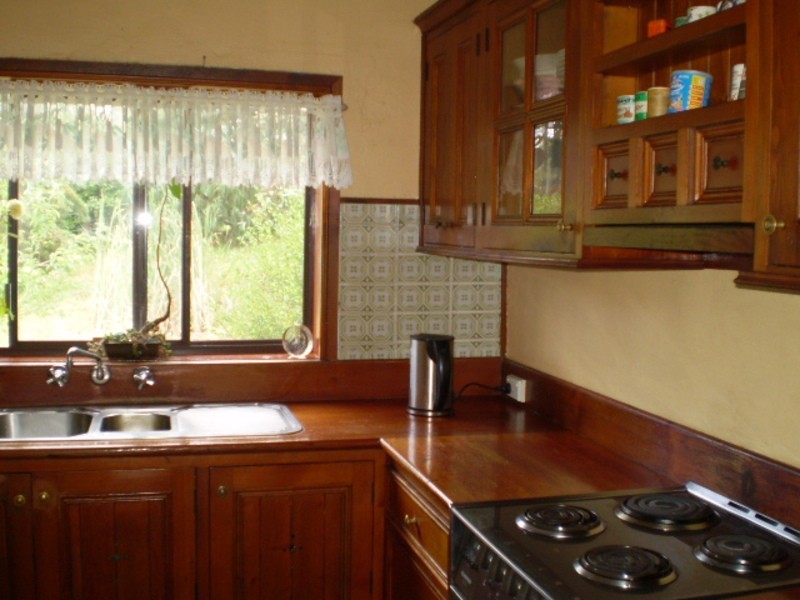 8 Creek Street, Portland NSW 2847