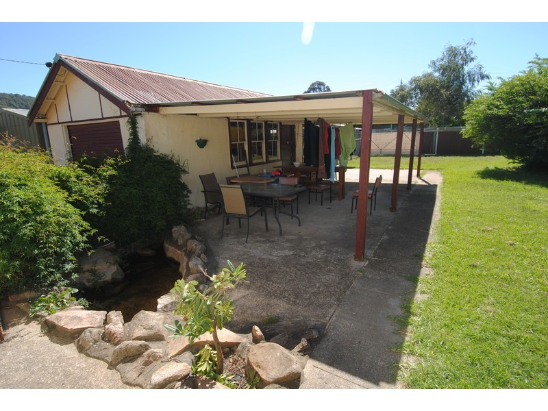 73 Rifle Parade, Lithgow NSW 2790