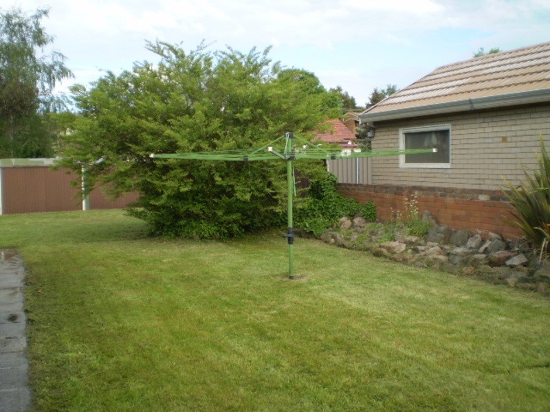 73 Rifle Parade, Lithgow NSW 2790