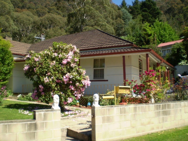 49 Hepburn Street, Lithgow NSW 2790