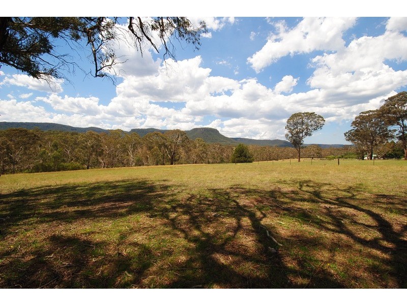 25 River Lett Close, Hartley NSW 2790