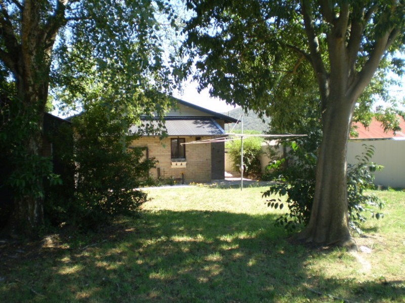 12 Lone Pine Avenue, Lithgow NSW 2790