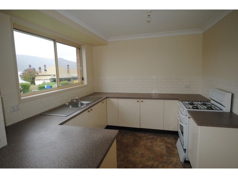 12 Eddy Street, Lithgow NSW 2790