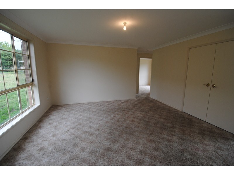 12 Eddy Street, Lithgow NSW 2790