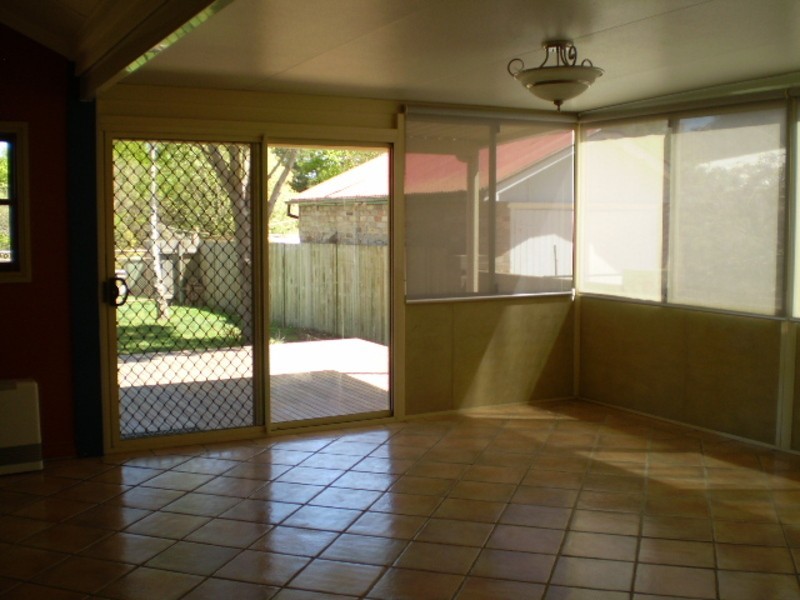 30 Lithgow Street, Lithgow NSW 2790