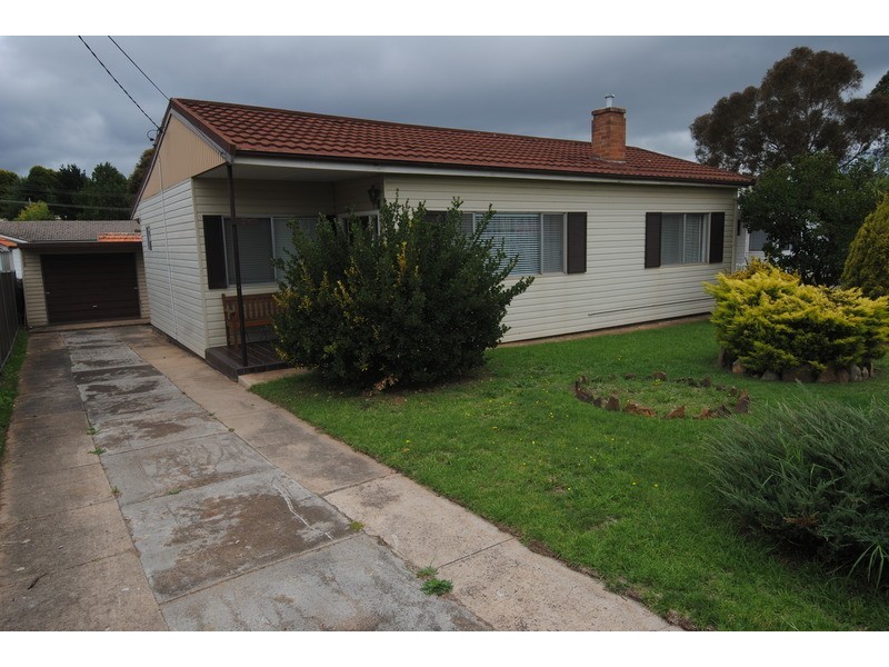 2 Buttress Place, Lithgow NSW 2790