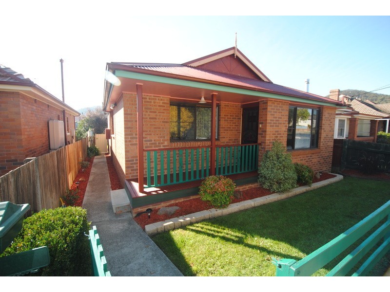 39 Academy Street, Lithgow NSW 2790