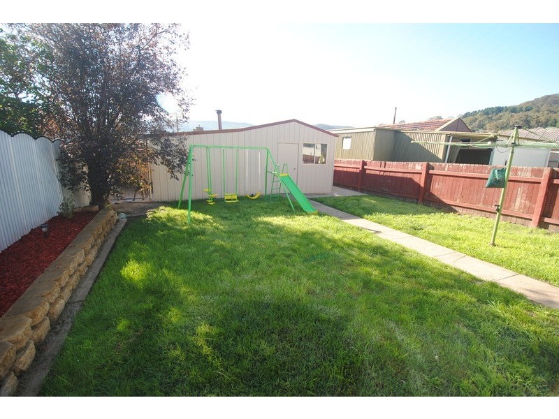 39 Academy Street, Lithgow NSW 2790