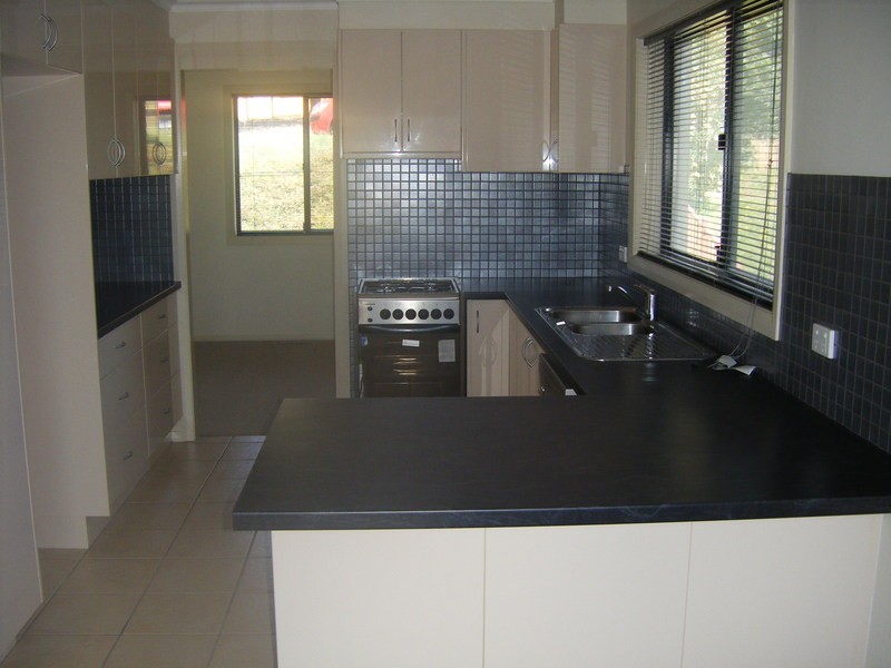 60 Musket Parade, Lithgow NSW 2790