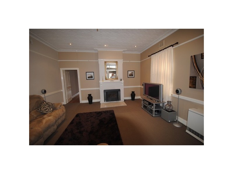 39 Ferro Street, Lithgow NSW 2790