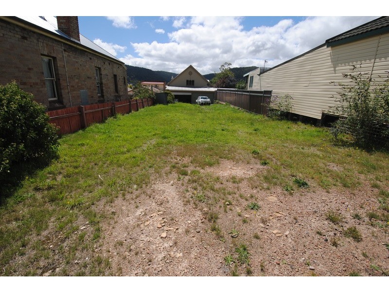 8 Lett Street, Lithgow NSW 2790