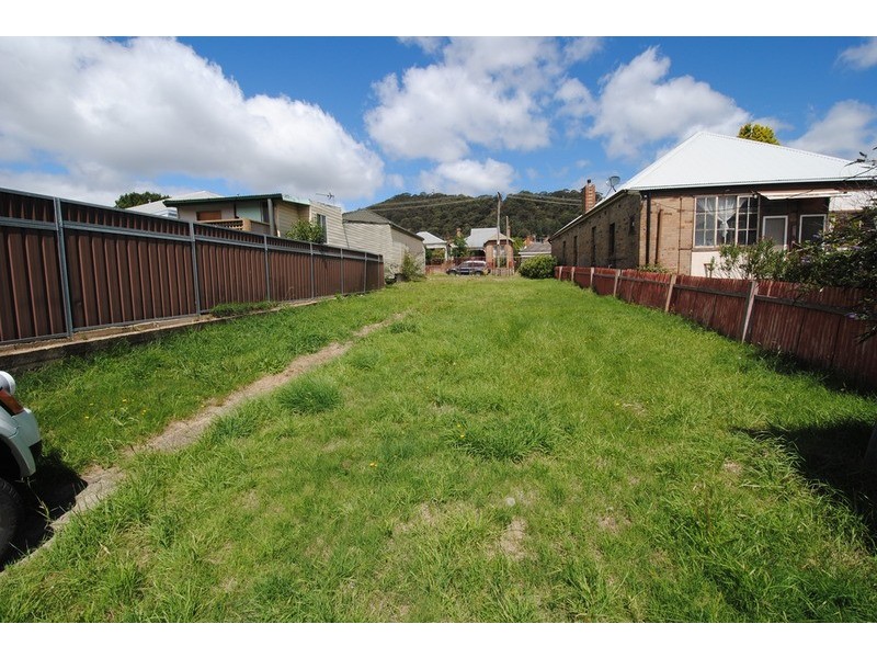 8 Lett Street, Lithgow NSW 2790