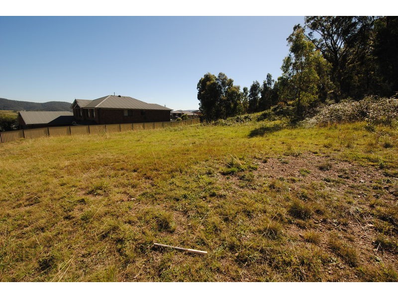 5 Bursaria Place, Lithgow NSW 2790