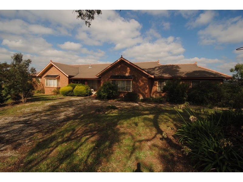 233 Cullen Bullen Road, Portland NSW 2847