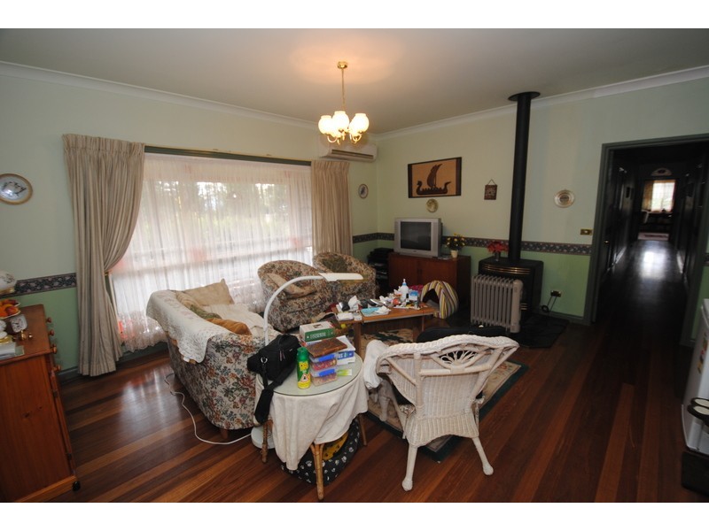233 Cullen Bullen Road, Portland NSW 2847