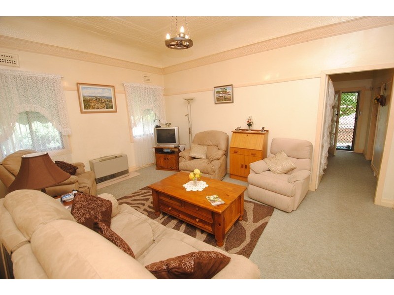 85 Mort Street, Lithgow NSW 2790