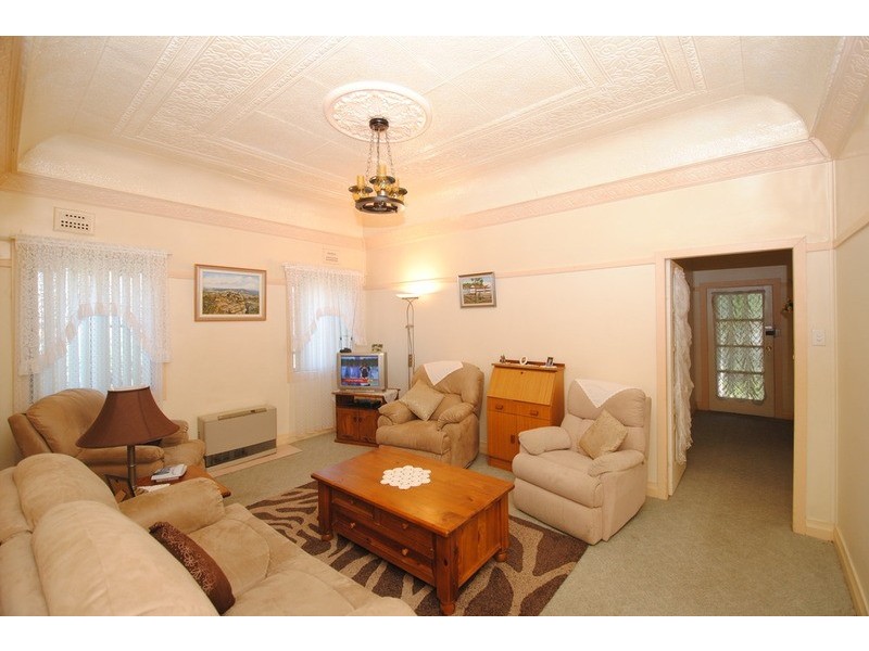 85 Mort Street, Lithgow NSW 2790