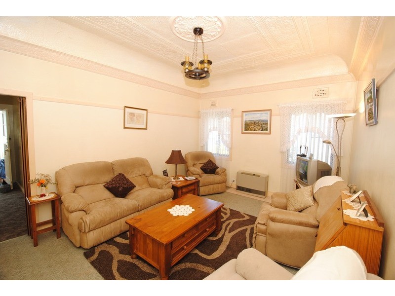 85 Mort Street, Lithgow NSW 2790