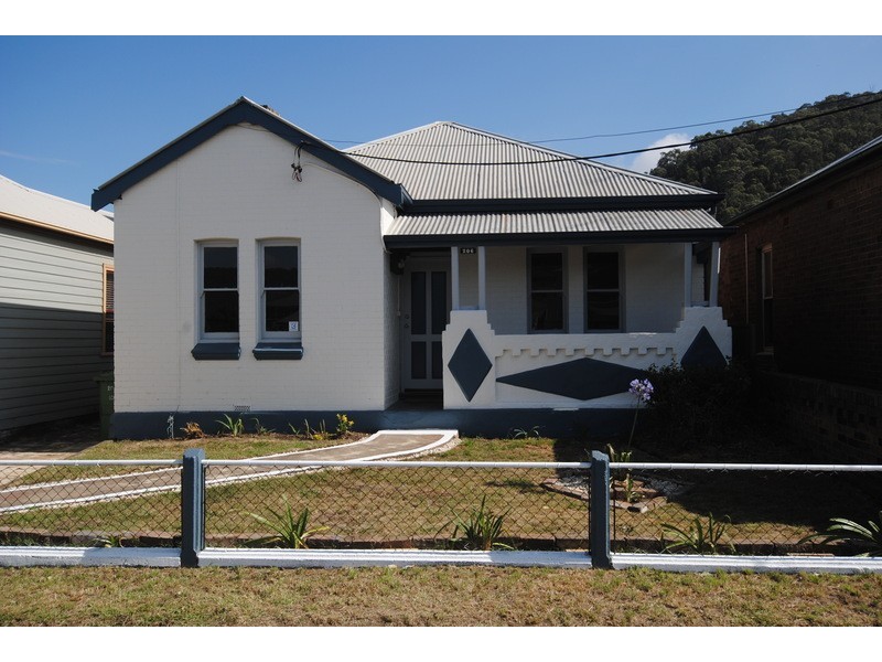 206 Inch Street, Lithgow NSW 2790