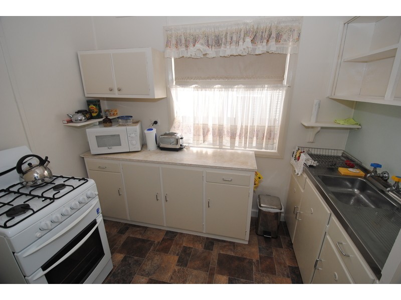 28 Rifle Parade, Lithgow NSW 2790