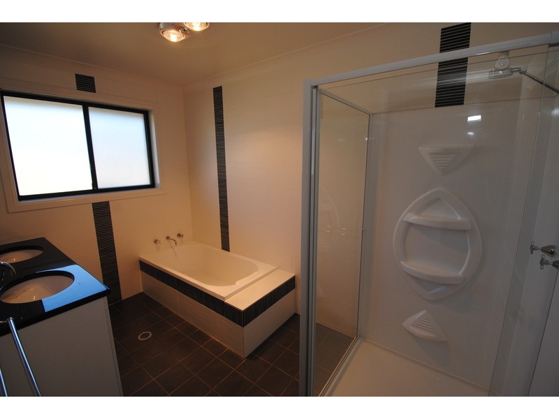 15 Kirkley Street, Lithgow NSW 2790