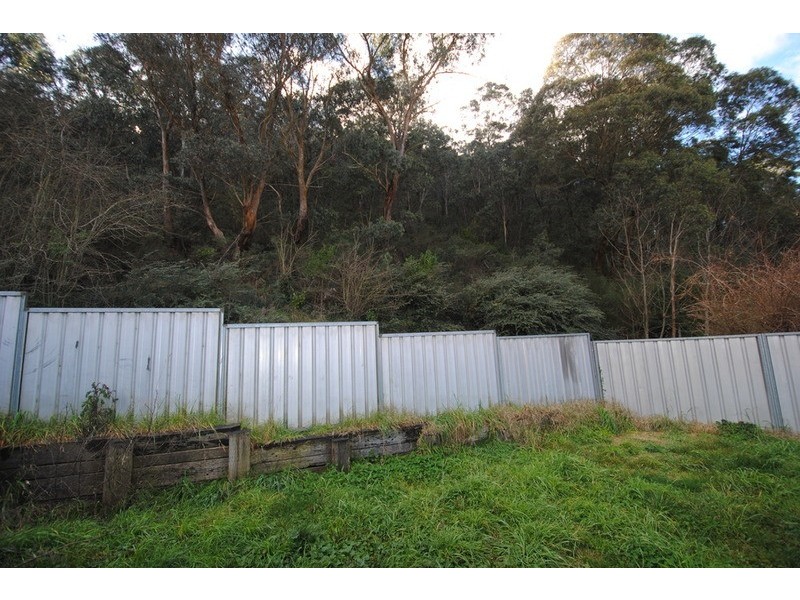 13 Bragg Street, Lithgow NSW 2790