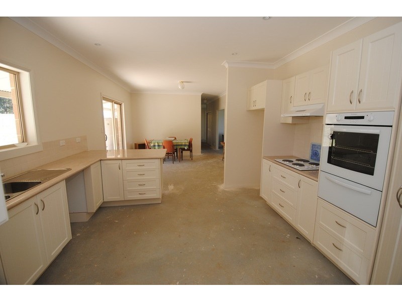 110 Karawatha Drive, Lidsdale NSW 2790