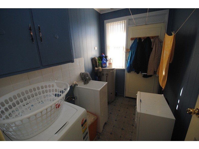 11 Landa Street, Lithgow NSW 2790