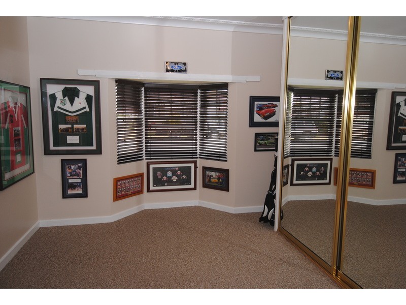 62 Rifle Parade, Lithgow NSW 2790